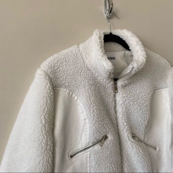 I.Am.Gia-Trixie Sherpa Cropped Jacket (Large) - Picture 5 of 12